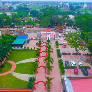 Hotel Sukhdeo Palace
